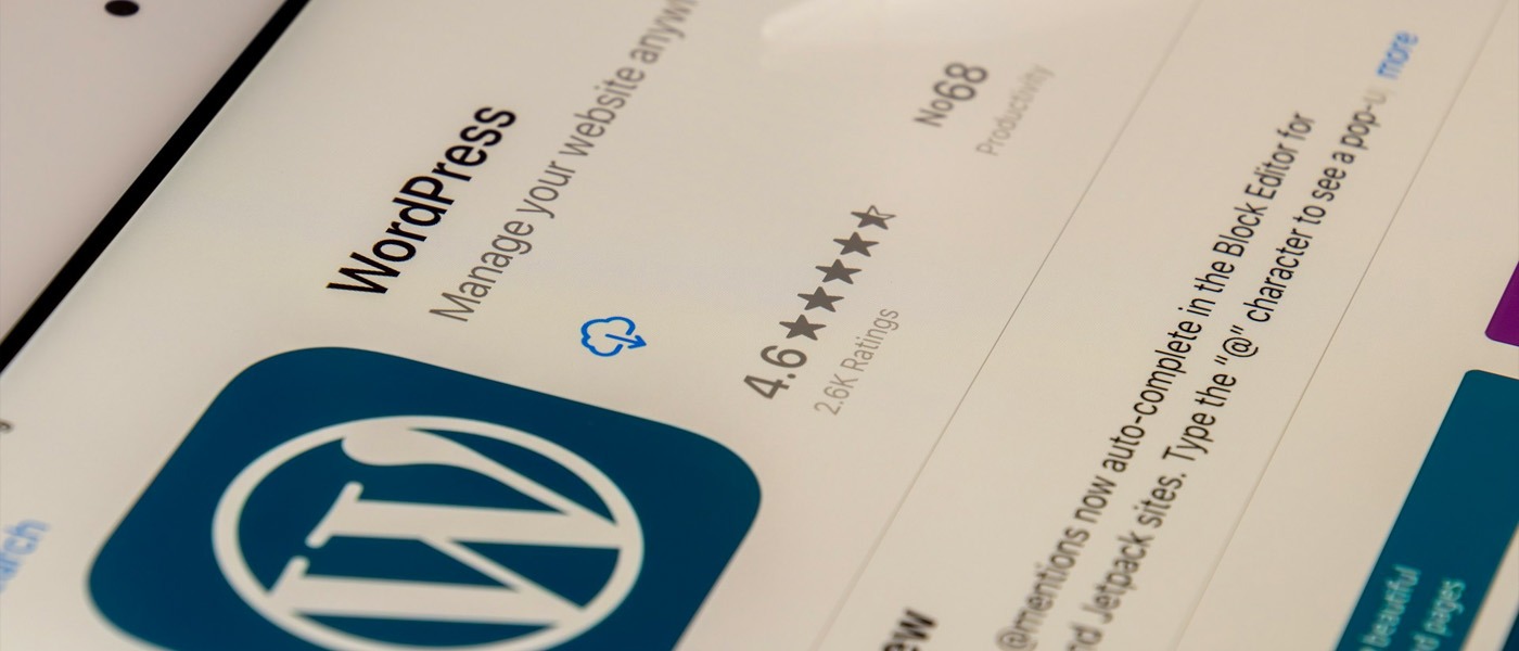 WordPress of maatwerk website. Applicatie WordPress in de Appstore.